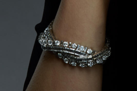 Diamond Bracelet in Platinum by Van Cleef & Arpels. Circa 1950