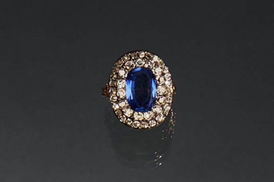 Antique Sapphire and Diamond Ring