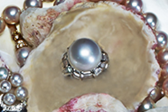 South-Sea Pearl and Diamond Ring